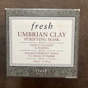 FRESH UMBRIAN CLAY (unopened)